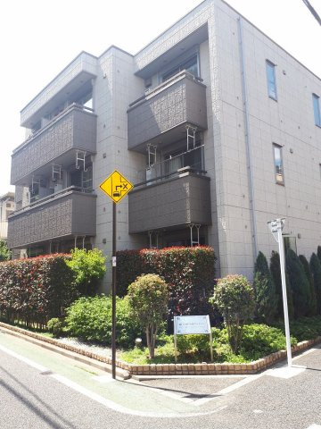 九曜新大塚マンションの外観