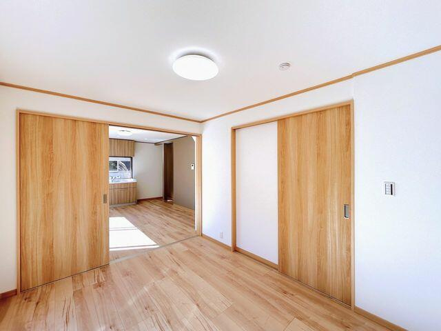 宇都宮市立伏町　3LDK　中古住宅の洋室