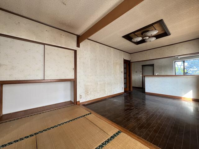 宇都宮市白沢町　5ＳＬＤＫ　中古住宅の和室