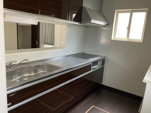 宇都宮市宝木本町　4ＬＤＫ　中古住宅のキッチン
