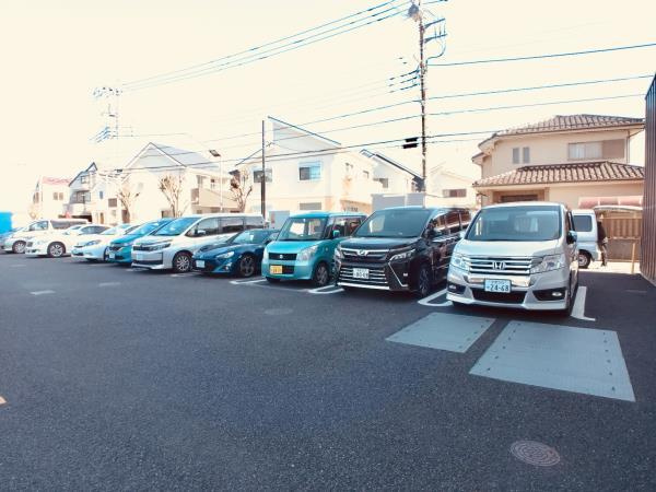 Ｃｏｕｒｓの駐車場