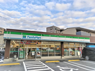 ファミリーマート さいたま沼影二丁目店まで500ｍ