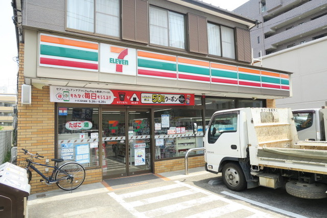セブン-イレブン 松戸郵便局前店まで120ｍ