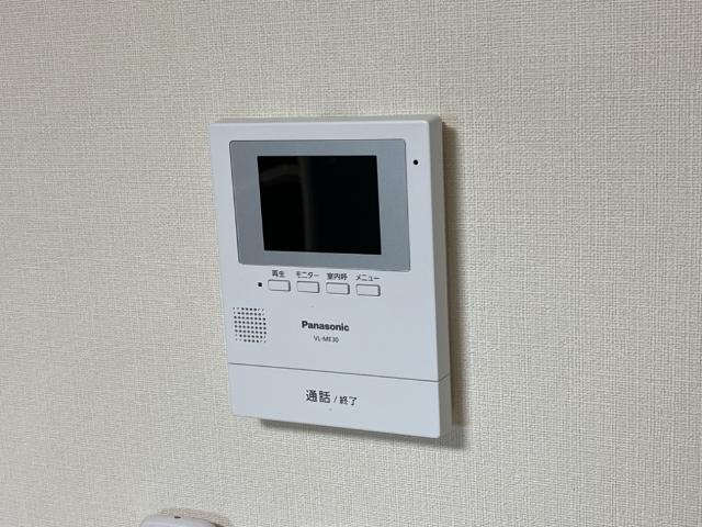 ＡｖｅｎｉｒⅡの内装|カメラ付インターホン