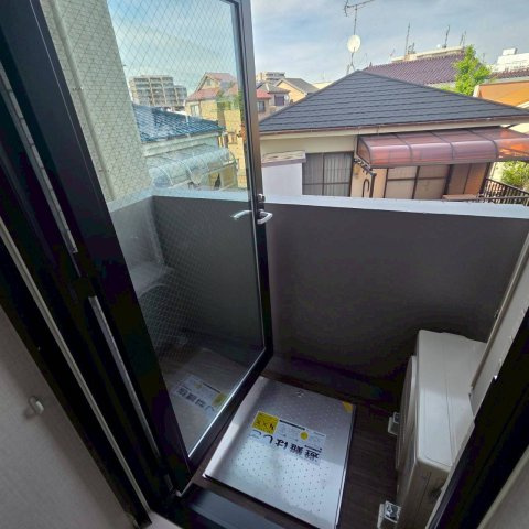 DIPS西新井のバルコニー