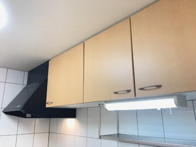 プロニティ青木のキッチン|上部収納
