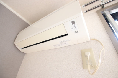 嬉しいエアコン付き