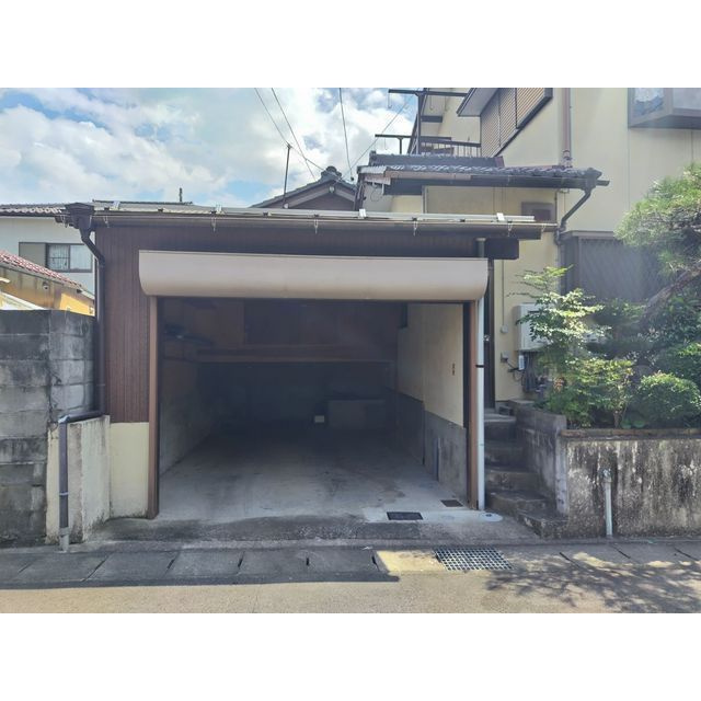 岐阜市加野１丁目の一戸建ての駐車場