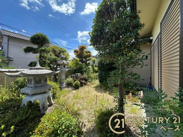 生駒郡平群町椿台２丁目　一戸建の庭