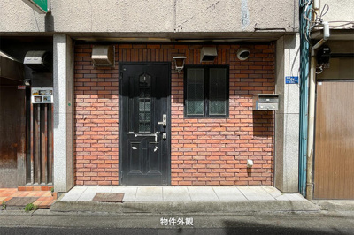 【エントランス】 | 神保町ビル　１階Ａ号室