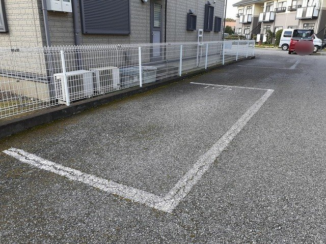 マリッチＹＳ　Ｃの駐車場