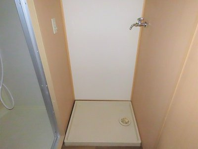 レオパレスファーストステージＦのその他|洗濯機置き場