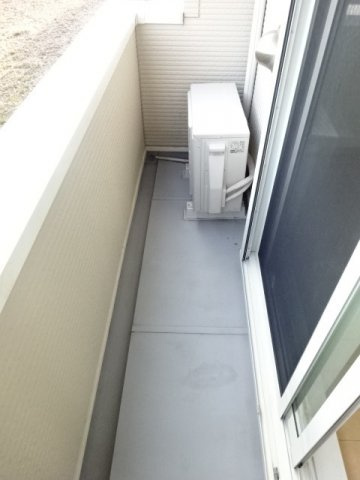メゾン　ブリーズ　Ⅲのバルコニー|バルコニー付きです