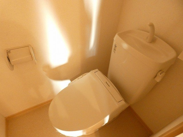 ベル・ソレイユⅡのトイレ|清潔感のあるトイレです