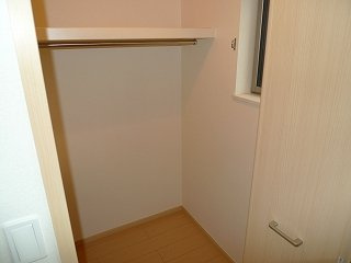 フォーシーズンⅡの収納|こまごまとしたものを収納できそうですね