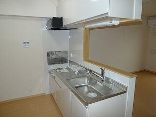 フォーシーズンⅡのキッチン|コンパクトなキッチンで掃除もラクラク