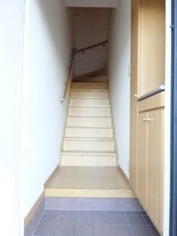 アルコ・イーリスの玄関|きれいな玄関です