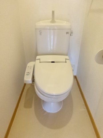 アルコ・イーリスのトイレ|ゆったりとした空間のトイレです
