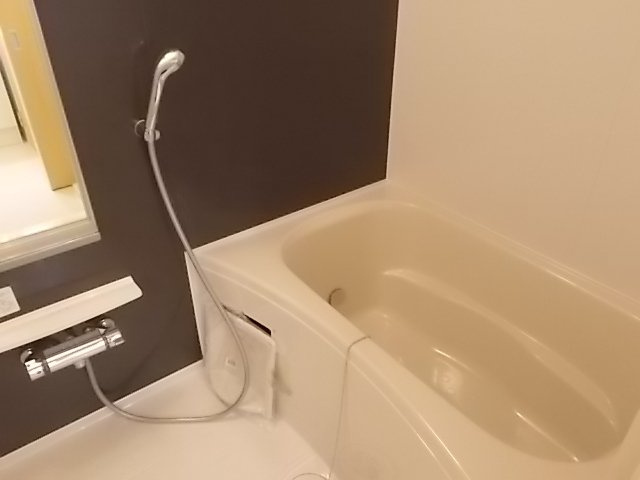 アルバⅠの浴室|きれいなお風呂です