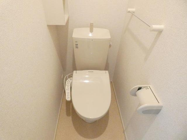 カーサミルトのトイレ|落ち着いたトイレです