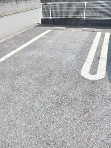 サンリット　アヴェニューの駐車場|駐車場です