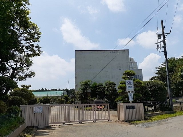 カルフールの周辺|堀口小学校まで400m