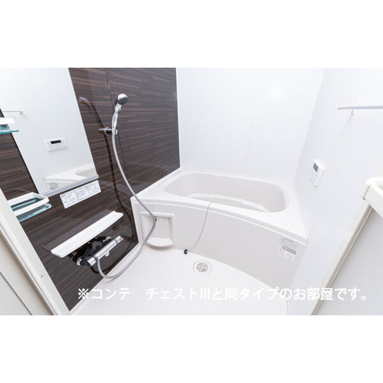 【浴室】 | ローレル