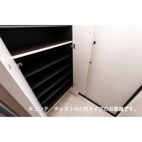 【玄関】 | ローレル