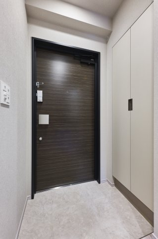 プラウドフラット西蒲田の玄関|参考写真