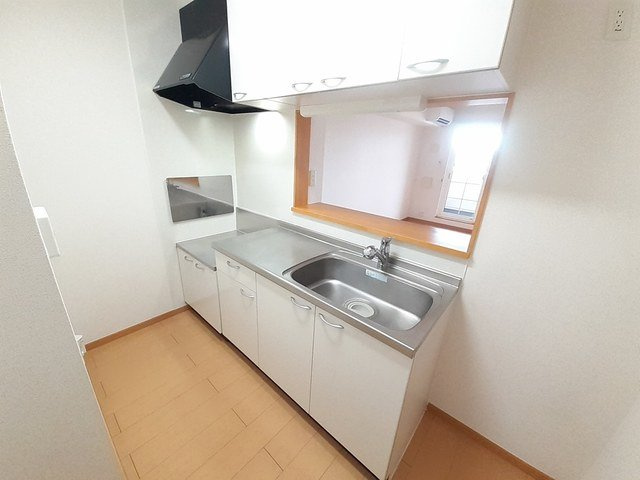ファミーユⅠのキッチン|キッチンでお料理をお楽しみください