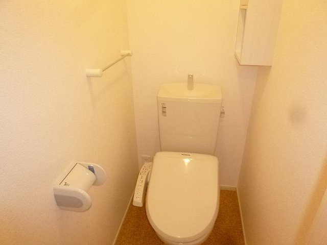 メゾン　グラースＡのトイレ|シンプルで使いやすいトイレです