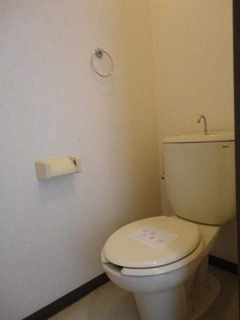 エヴァンス上鶴間Ｂ棟のトイレ