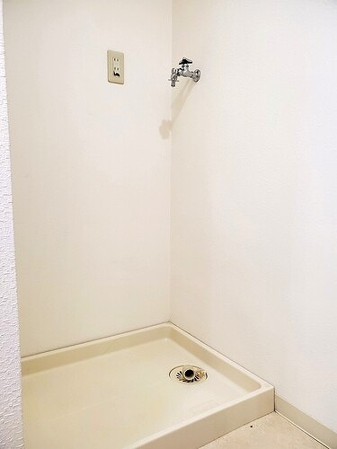ヒル・イーストＳＳの設備|室内洗濯機置き場　同タイプ別部屋