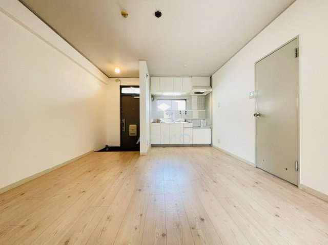 【居間・リビング】 | ヴィラ真田山 | 同マンション別部屋　参考写真
