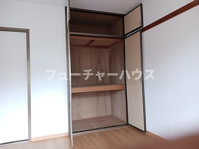 カサグランデ宍戸Ａの収納