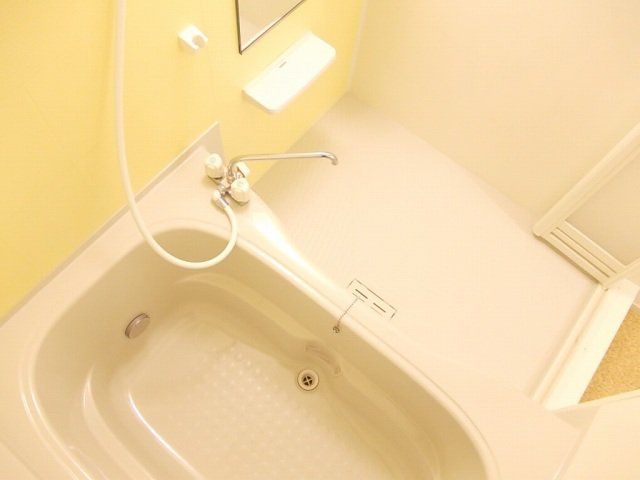 ショウエン　Ⅱの浴室