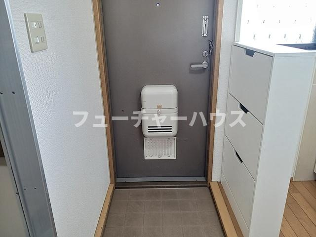 シャトレーヒトミの玄関