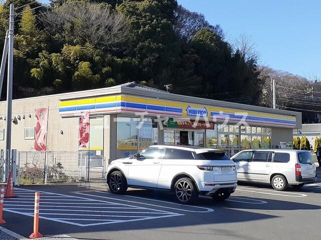 シャトレーヒトミの周辺