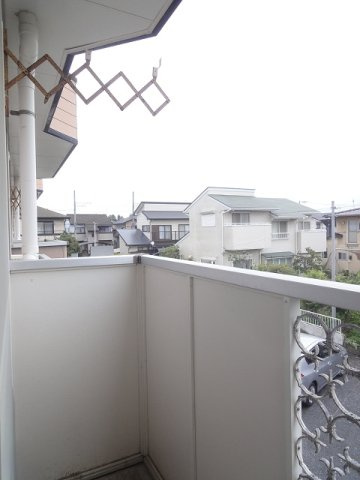 サンハイツ松本のバルコニー
