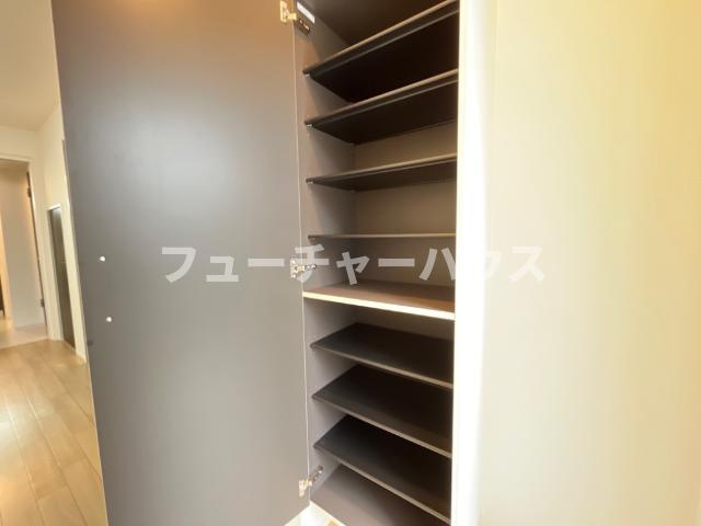 ブリリアント若宮のその他|下駄箱（イメージ）