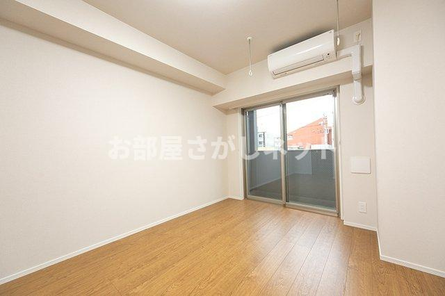 ＲＥＳＩＤＥＮＣＥ　大鳥居【おとり物件なし】#学生・社会人にオススメ！初期費用分割払いOK！の居間・リビング|※写真は同タイプ住戸です。