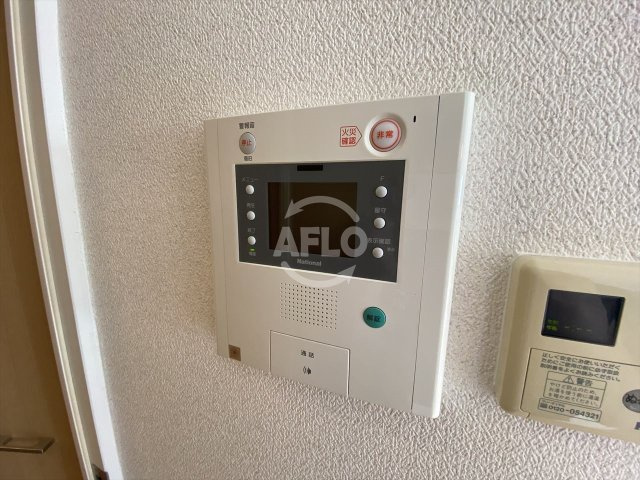 ユーレジデンス淀屋橋のセキュリティ|ユーレジデンス淀屋橋　TVモニター付きインターホン