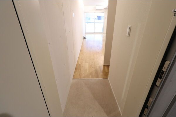 ルミナスパレス名駅の玄関