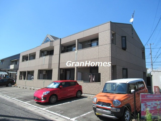 サンモール長畑の外観