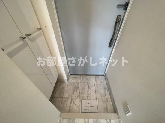世田谷区代沢４丁目の賃貸マンションの玄関