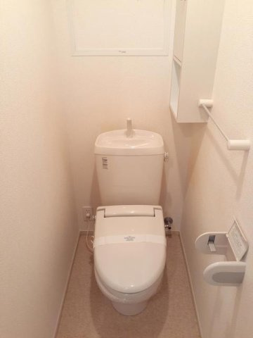 【トイレ】 | メゾンミニョン | トイレです