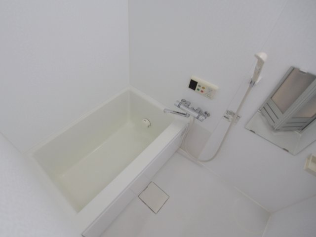 コーポ松崎Ⅰの浴室
