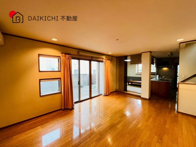 【居間・リビング】 | 川越市鹿飼　中古戸建