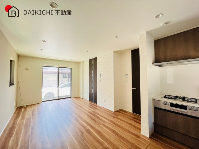 【居間・リビング】 | 川越市砂　中古戸建
