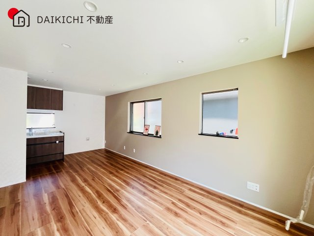 【居間・リビング】 | 川越市砂　中古戸建